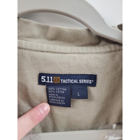 5.11 Tactical Series Vest Mens Large Khaki Utility Multi Pocket Zip Travel Range - Picture 2 of 6